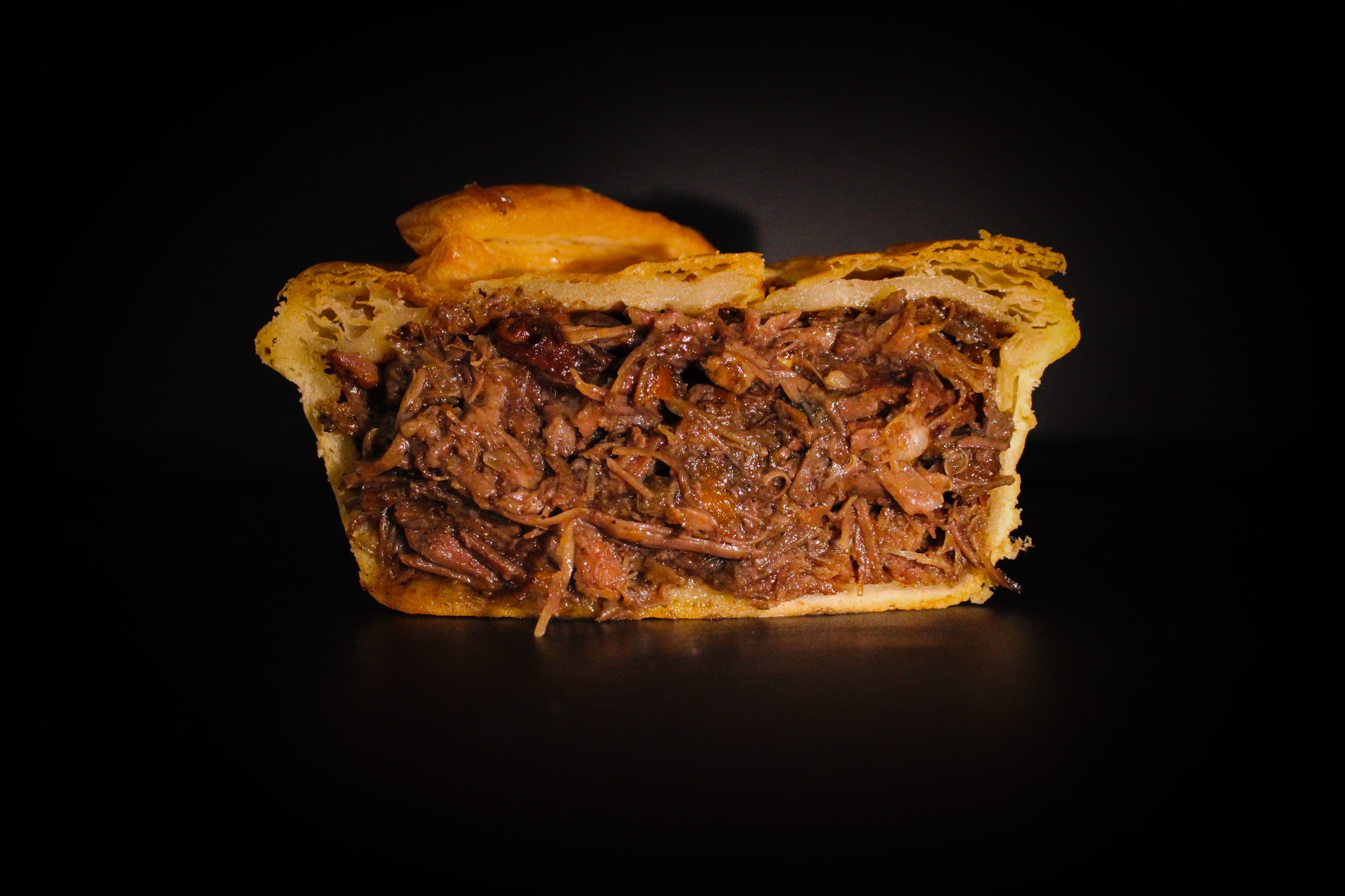 Single Beef Cheek & Red Wine Pie