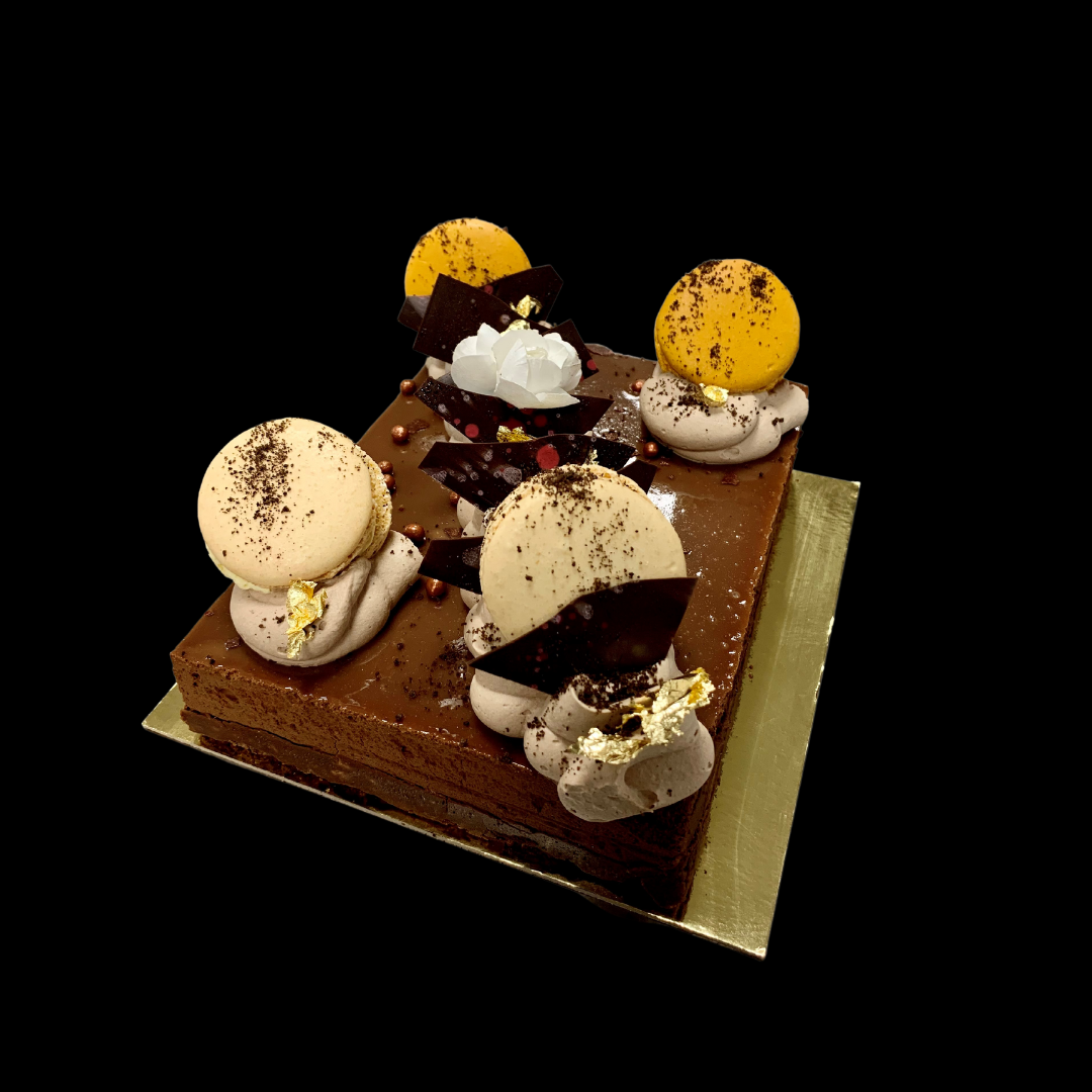 Ferrero Rocher Cake (Serves 8 people)